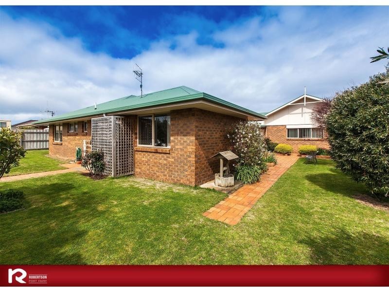 8 Baxter Court, Port Fairy VIC 3284