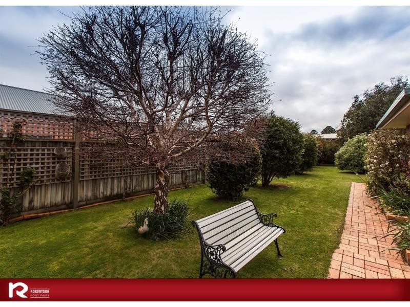 8 Baxter Court, Port Fairy VIC 3284