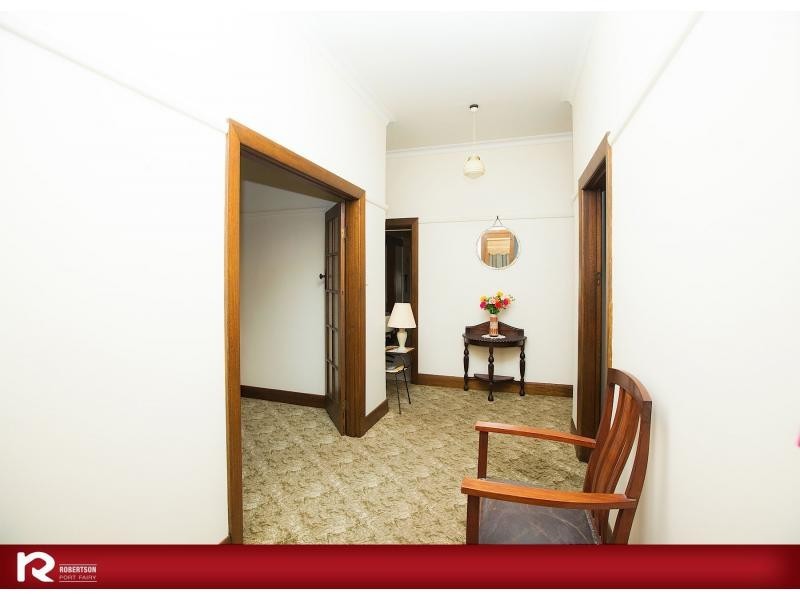 2 Sackville Street, Port Fairy VIC 3284