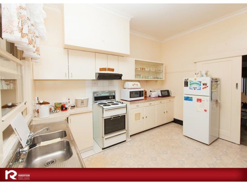 2 Sackville Street, Port Fairy VIC 3284