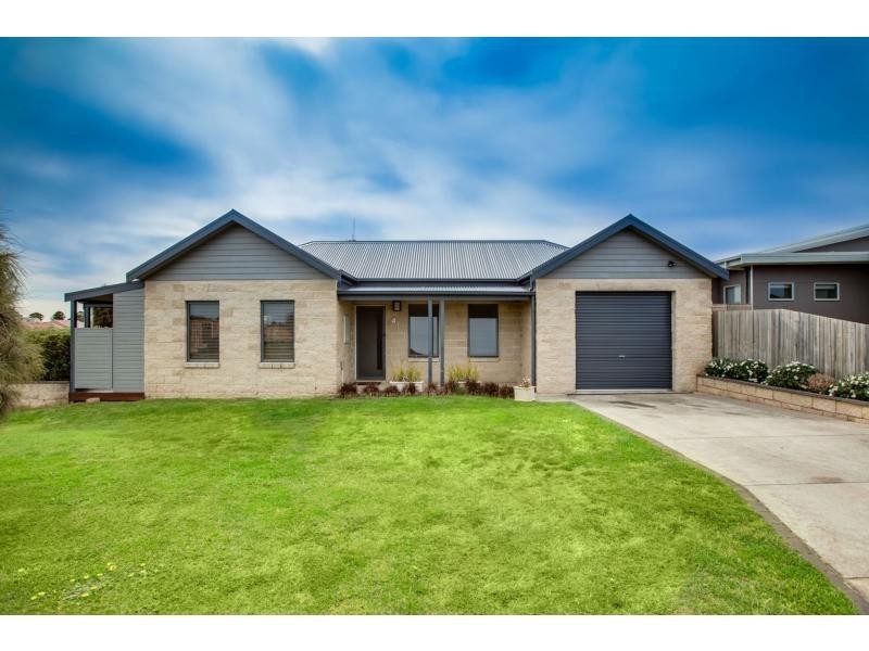 44 Baden Powell Drive, Port Fairy VIC 3284