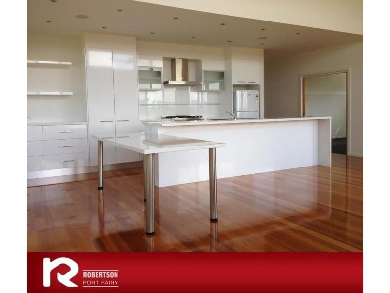 6 Mariner Court, Port Fairy VIC 3284