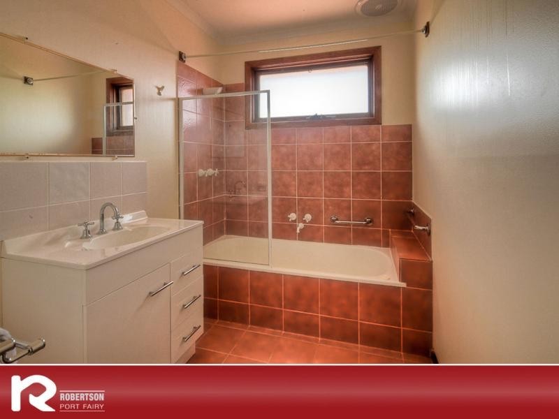 108 Ocean Drive, Port Fairy VIC 3284