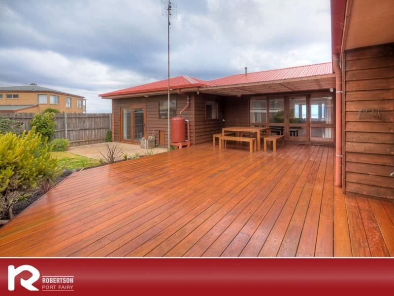 108 Ocean Drive, Port Fairy VIC 3284