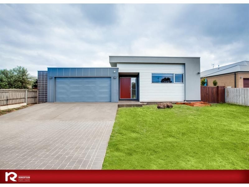 38 Baden Powell Drive, Port Fairy VIC 3284
