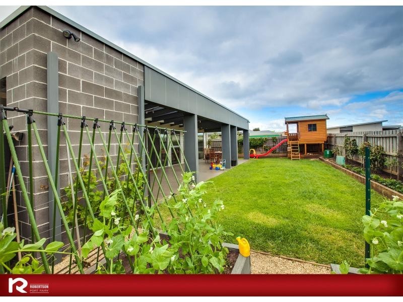 38 Baden Powell Drive, Port Fairy VIC 3284