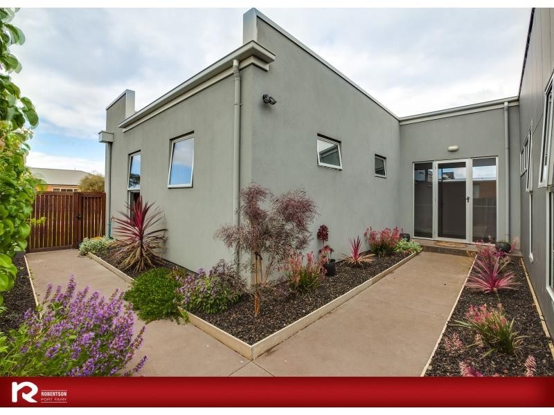 38 Baden Powell Drive, Port Fairy VIC 3284