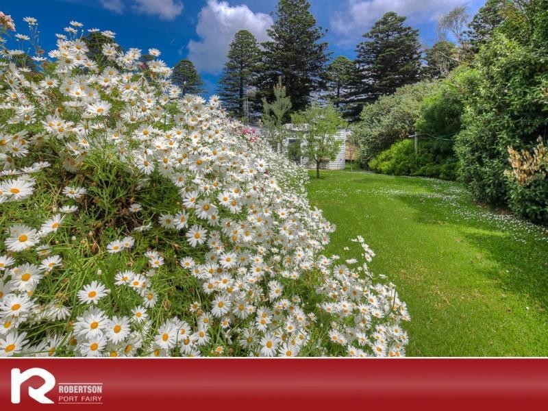 9 Sackville Street, Port Fairy VIC 3284