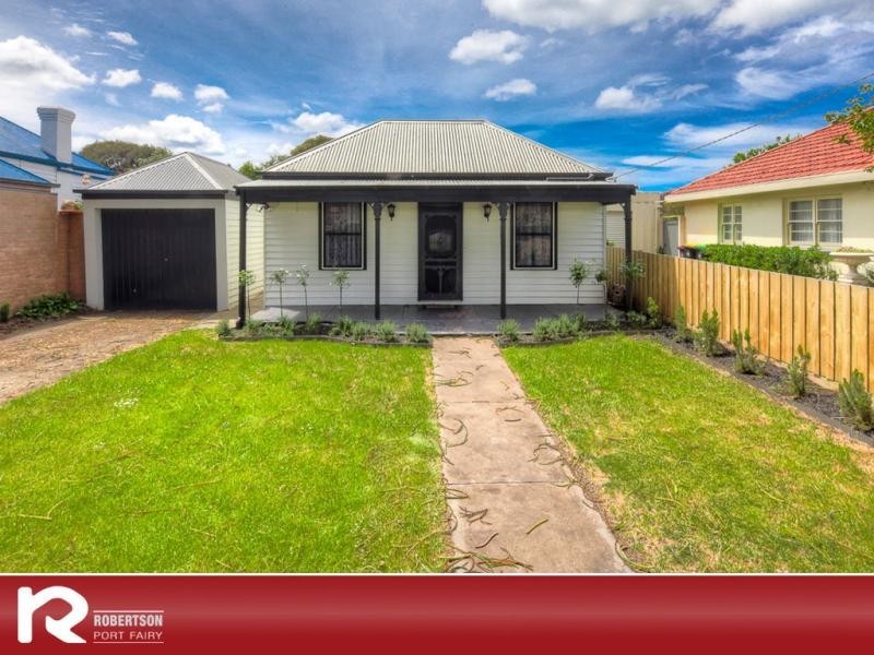 9 Sackville Street, Port Fairy VIC 3284
