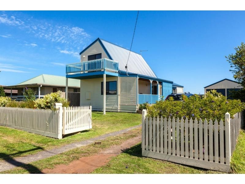 20 Singleton Street, Port Fairy VIC 3284