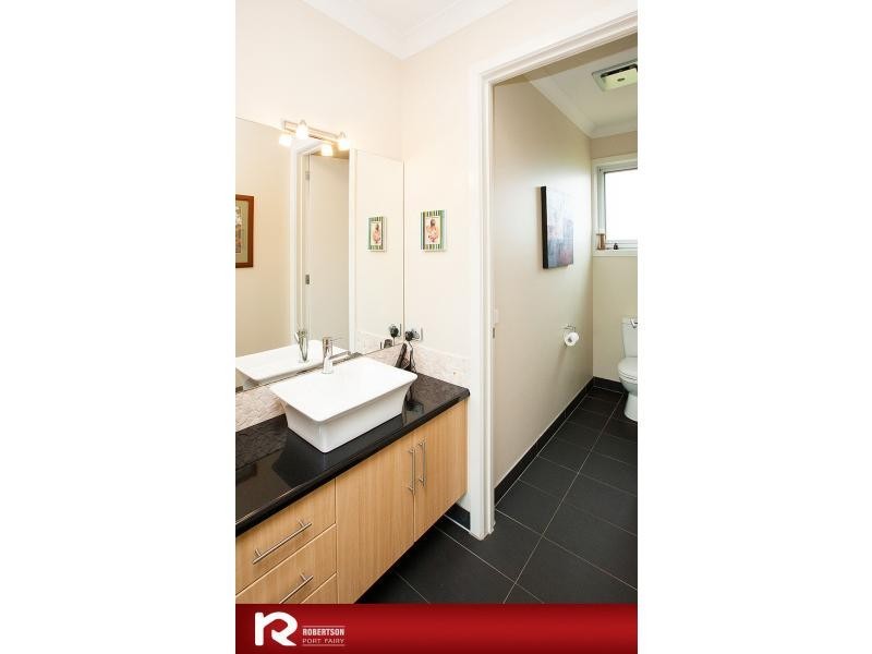 22 Ruthledge Lane, Port Fairy VIC 3284