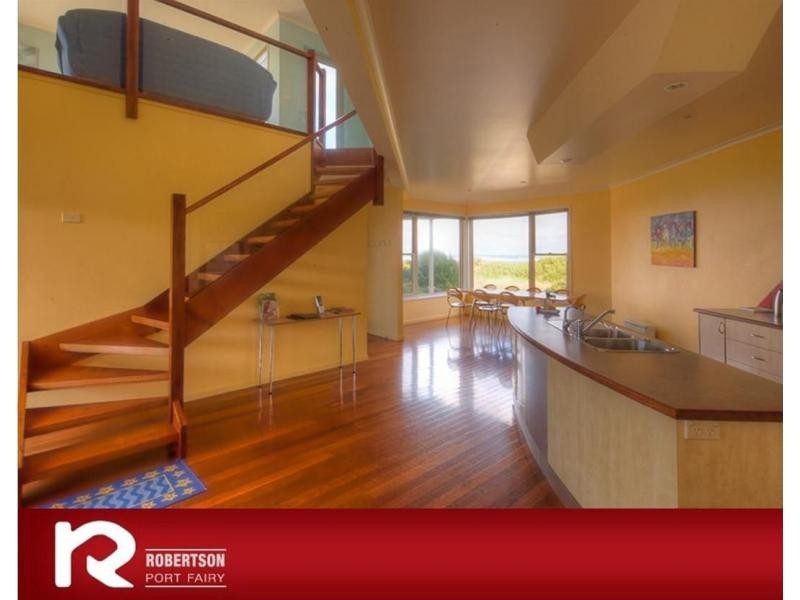 74 Ocean Drive, Port Fairy VIC 3284