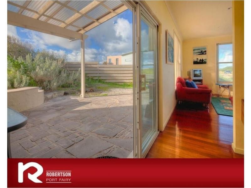 74 Ocean Drive, Port Fairy VIC 3284