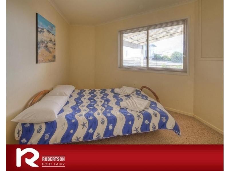 74 Ocean Drive, Port Fairy VIC 3284