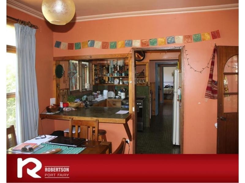 141 Princes Highway, Port Fairy VIC 3284