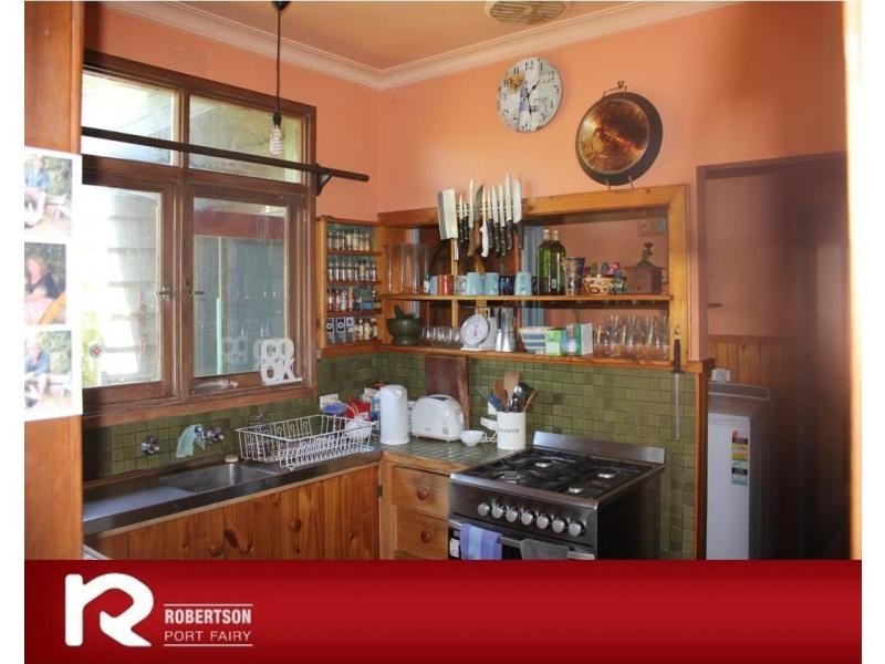 141 Princes Highway, Port Fairy VIC 3284