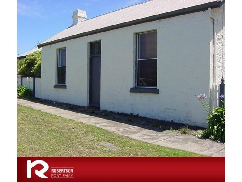 84 Cox Street, Port Fairy VIC 3284