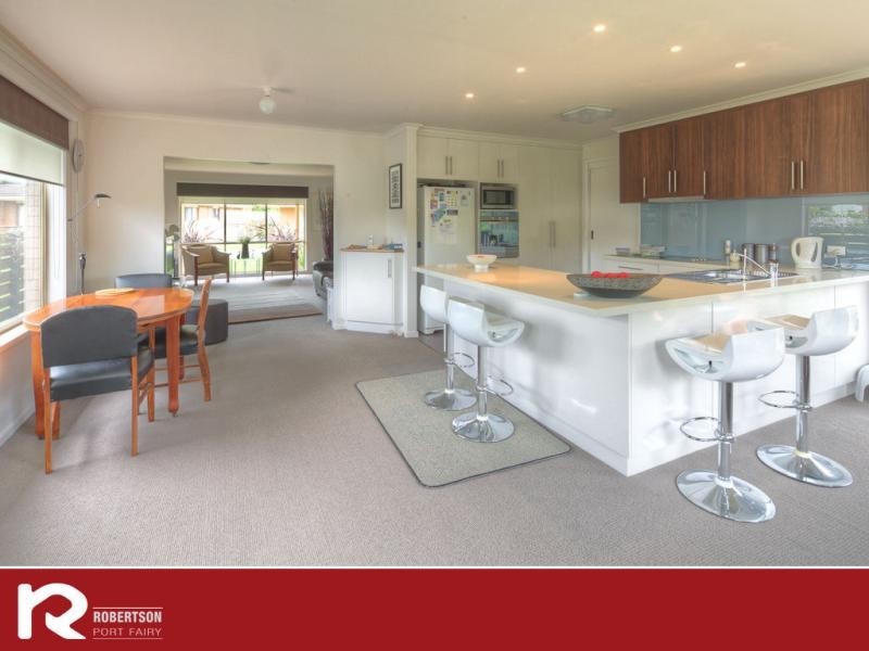 8 Belfast Court, Port Fairy VIC 3284