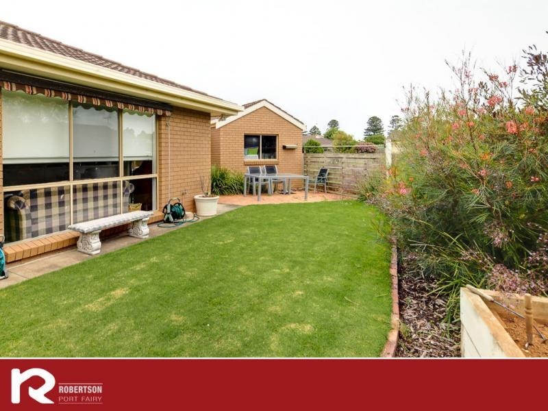 8 Belfast Court, Port Fairy VIC 3284