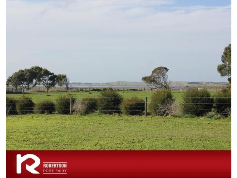 L2/8 Model Lane, Port Fairy VIC 3284