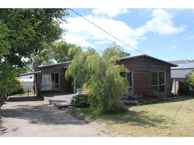 17 College Street, Port Fairy VIC 3284
