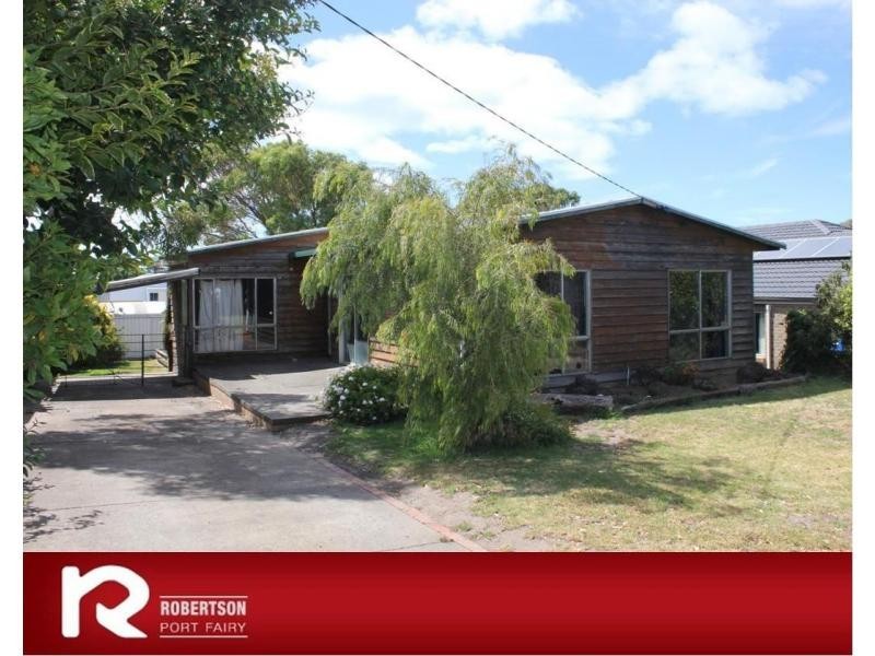 17 College Street, Port Fairy VIC 3284
