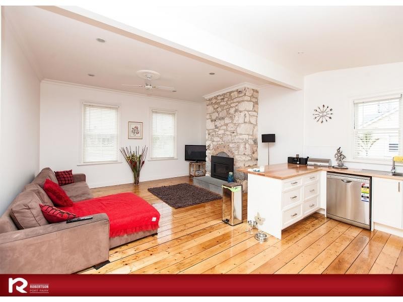28 James Street, Port Fairy VIC 3284
