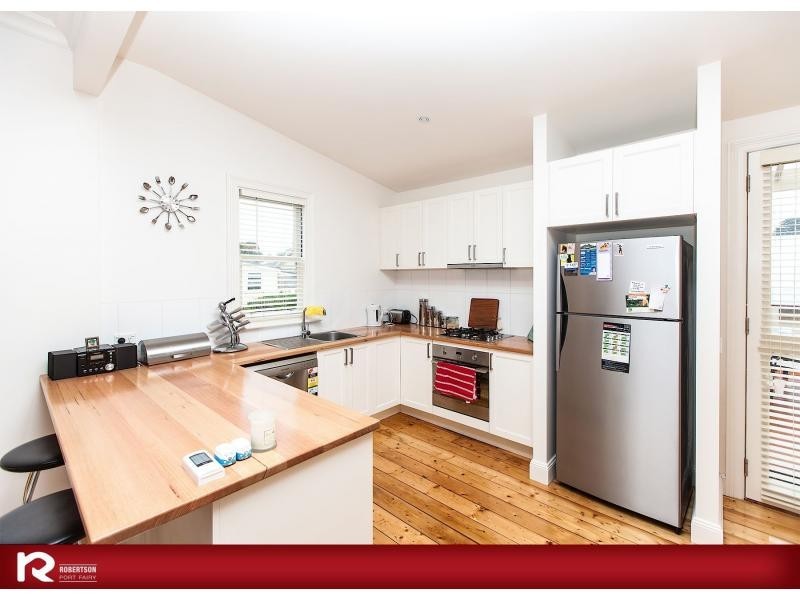 28 James Street, Port Fairy VIC 3284