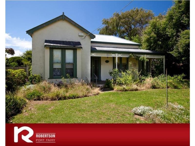 79 Princes Highway, Port Fairy VIC 3284