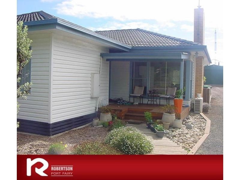 26 Albert Street, Port Fairy VIC 3284