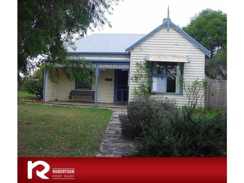 99 Princes Highway, Port Fairy VIC 3284