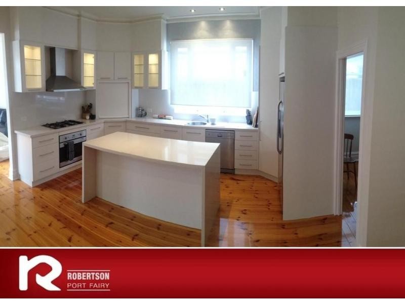 17 Wishart Street, Port Fairy VIC 3284