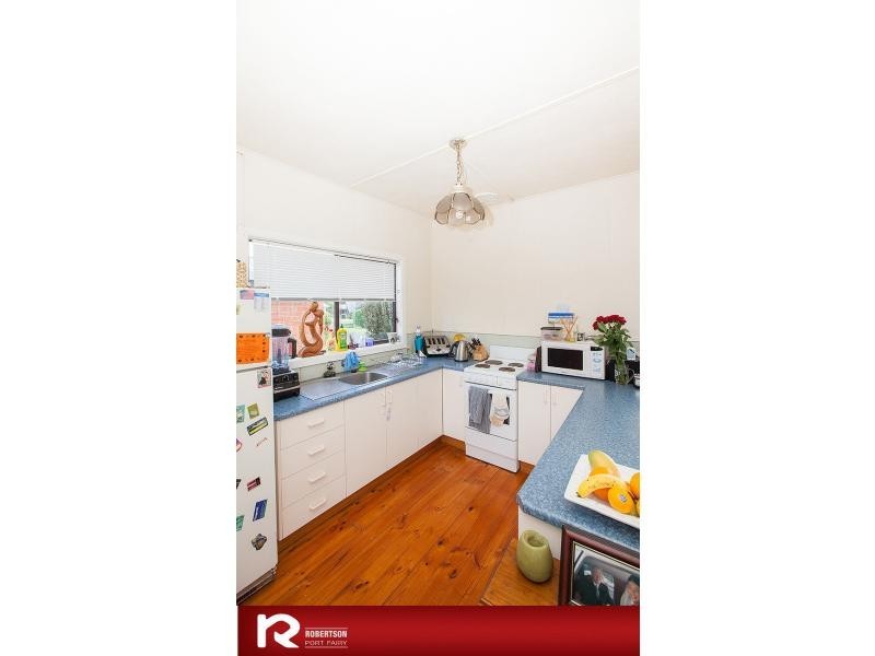 29 Reardon Street, Port Fairy VIC 3284