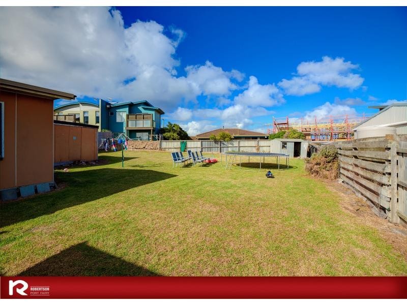 29 Reardon Street, Port Fairy VIC 3284