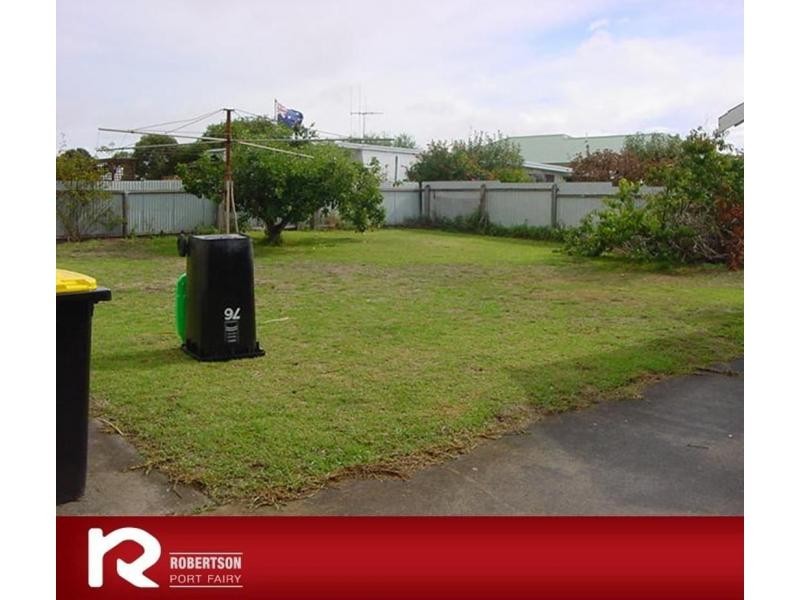 76 Regent Street, Port Fairy VIC 3284