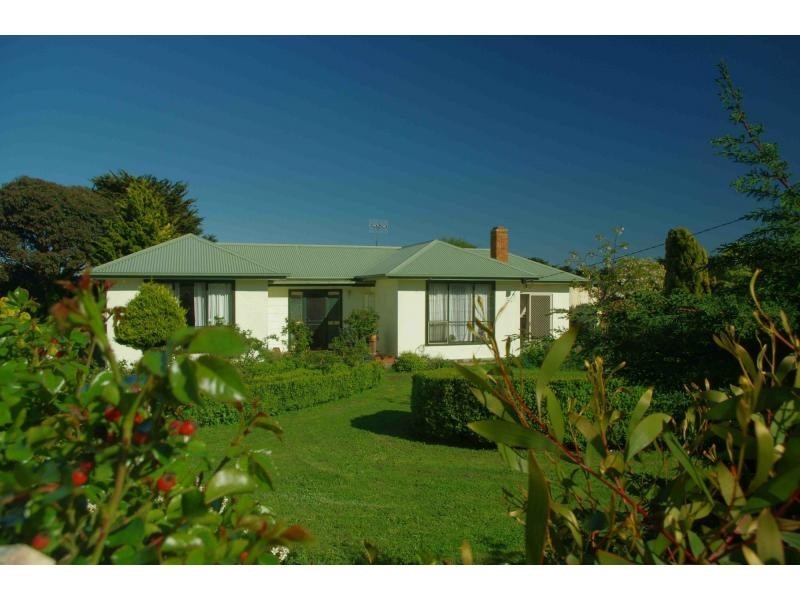 217 Koroit Road, Crossley VIC 3283
