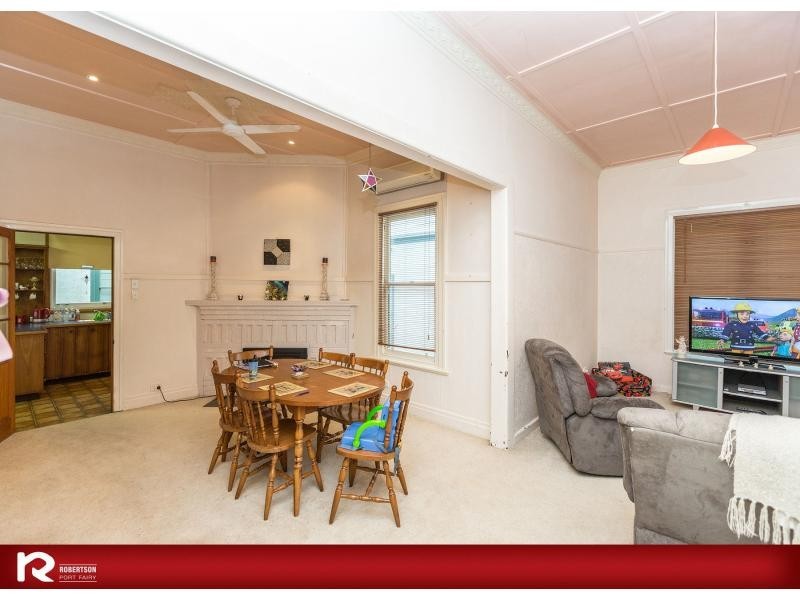 79a Princes Highway, Port Fairy VIC 3284