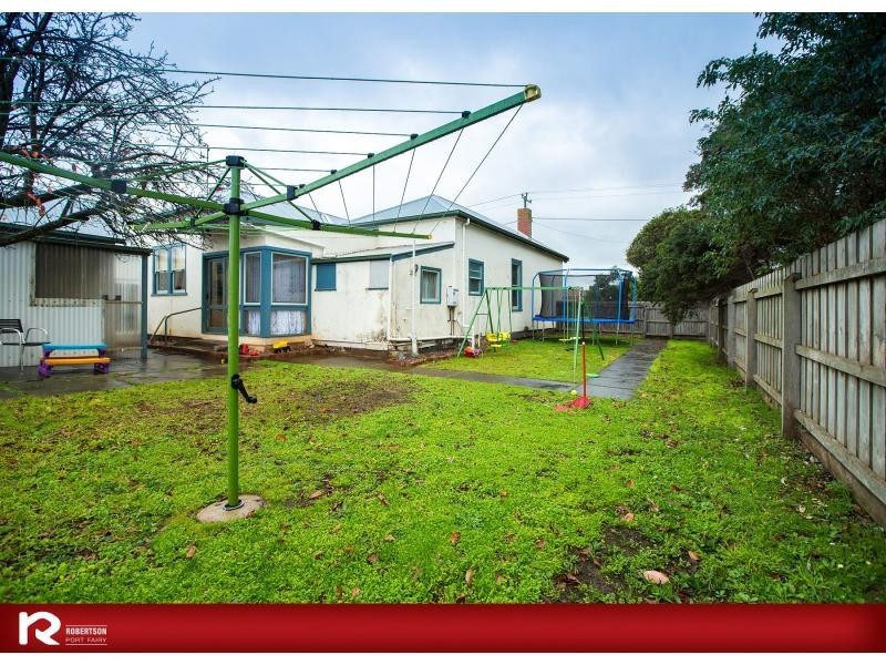 79a Princes Highway, Port Fairy VIC 3284