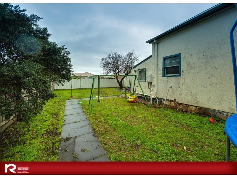79a Princes Highway, Port Fairy VIC 3284