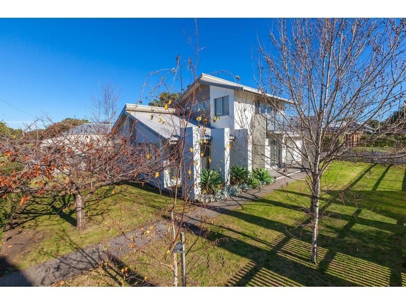 48 Albert Road, Port Fairy VIC 3284
