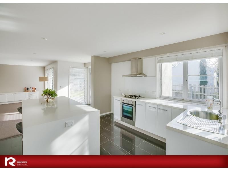 48 Albert Road, Port Fairy VIC 3284