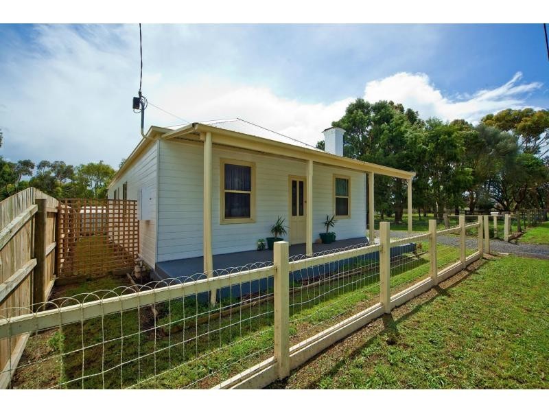 L2/32 Irvings Lane, Koroit VIC 3282