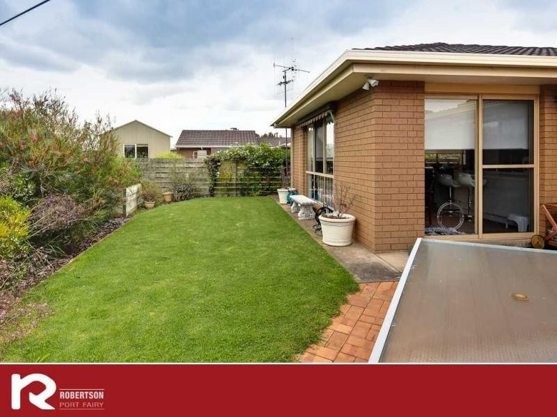 8 Belfast Close, Port Fairy VIC 3284