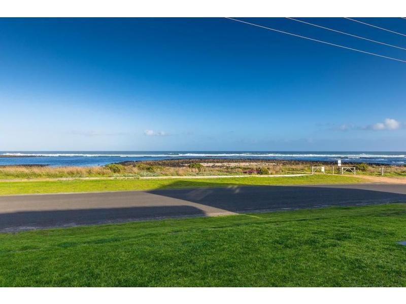 28 Ocean Drive, Port Fairy VIC 3284