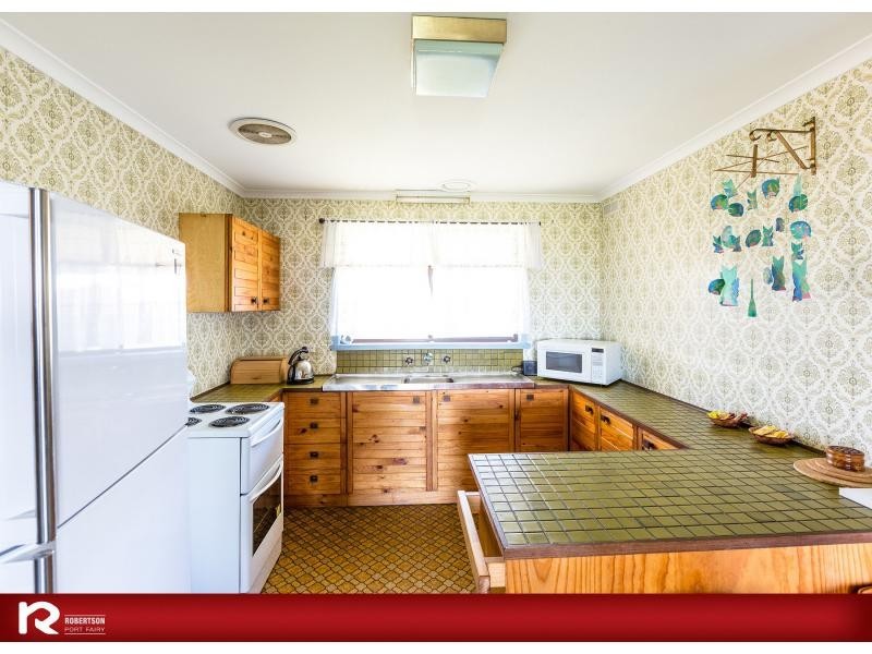28 Ocean Drive, Port Fairy VIC 3284