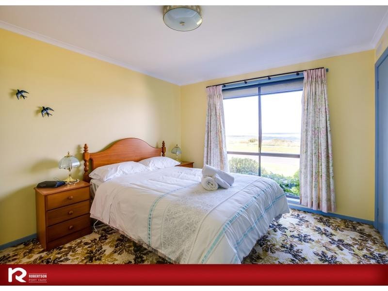 28 Ocean Drive, Port Fairy VIC 3284