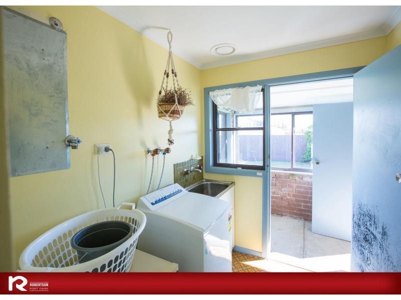 28 Ocean Drive, Port Fairy VIC 3284
