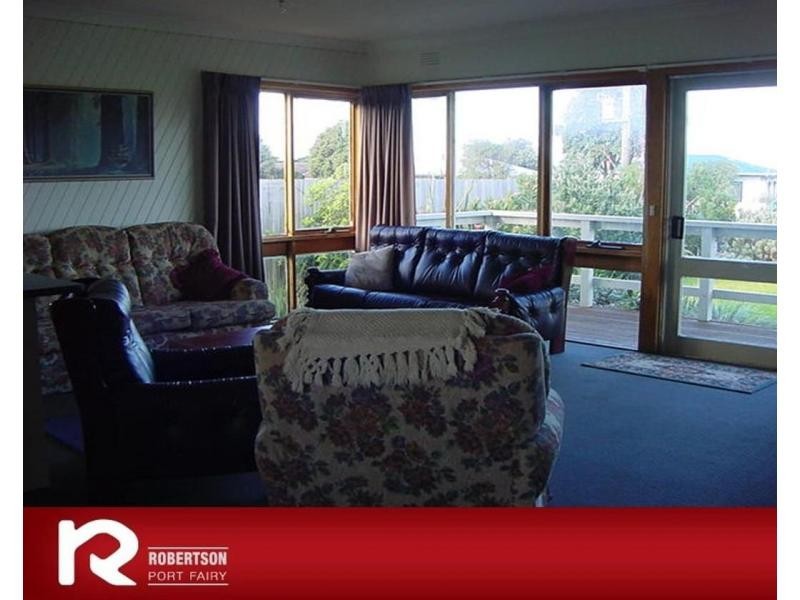 158 Princes Highway, Port Fairy VIC 3284