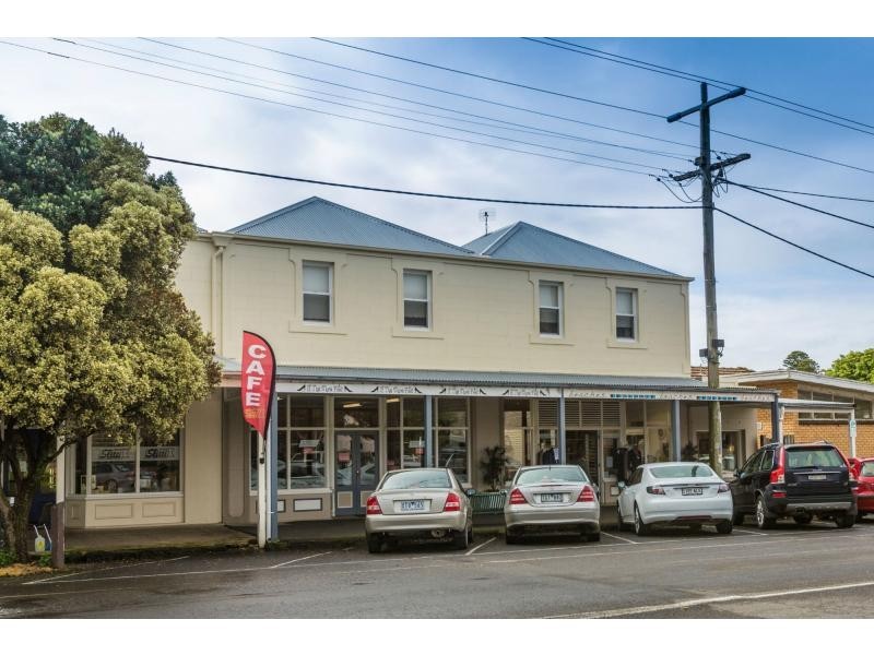 1/8 Bank Street, Port Fairy VIC 3284