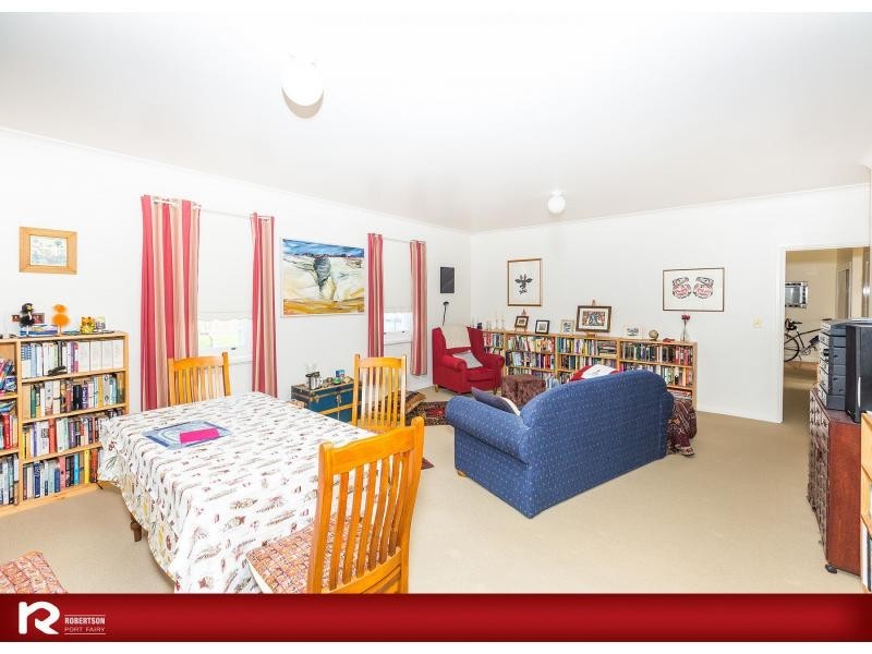 1/8 Bank Street, Port Fairy VIC 3284